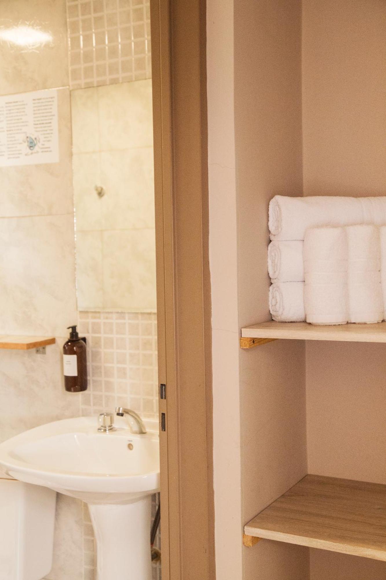 Hotel Amigo Del Mundo エル・カラファテ エクステリア 写真
